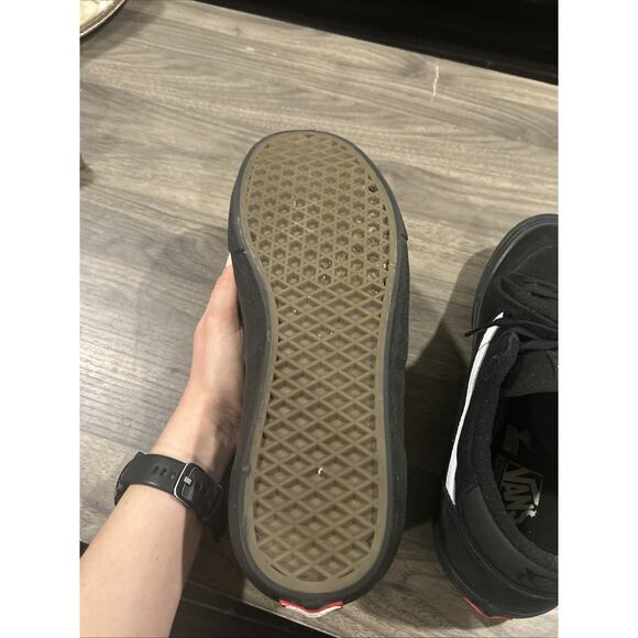 DO NOT BUY. Vans Rowan Size 11 Men’s Black And White Skateboard Shoes main image 7